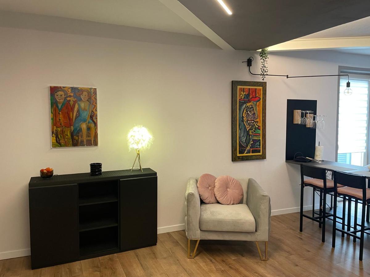 Arona Picasso'S House Modern Art Apartment Exterior foto